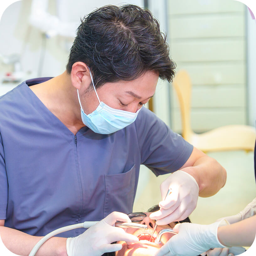 できる限り削らない痛みを抑えた治療